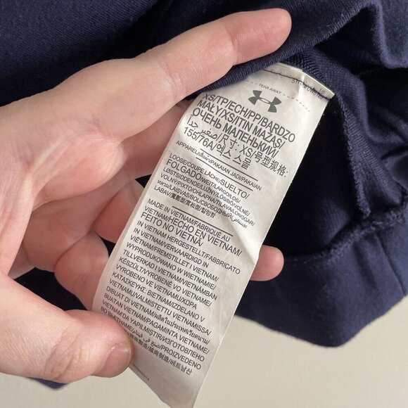 Under Armour Notre Dame Hockey Women SZ XS Navy Blue Hooded L/S Pocketed T-Shirt - Picture 5 of 10